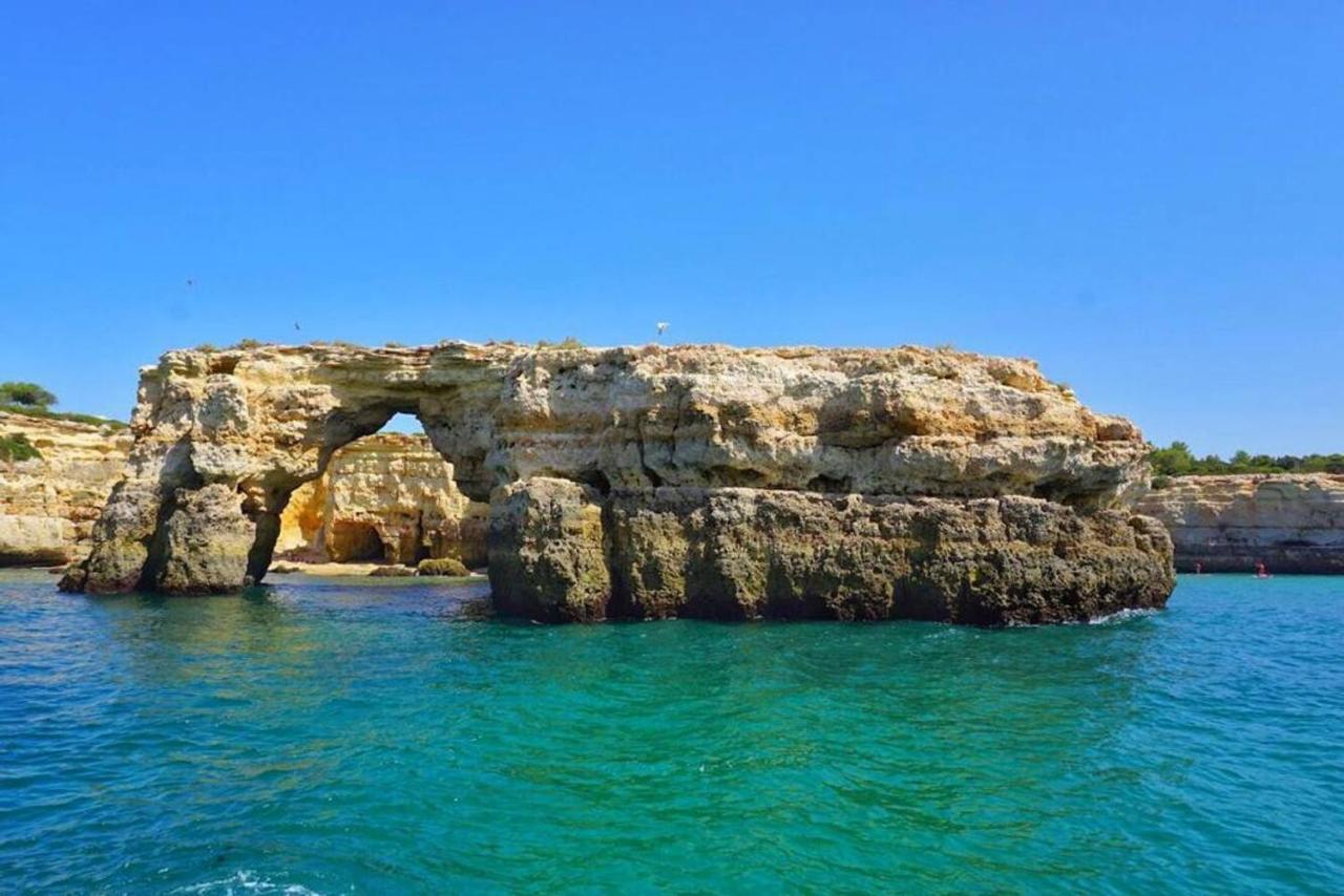 Apartamento T1 Com Piscina, Em Montechoro, Albufeira, Algarve Appartamento Esterno foto